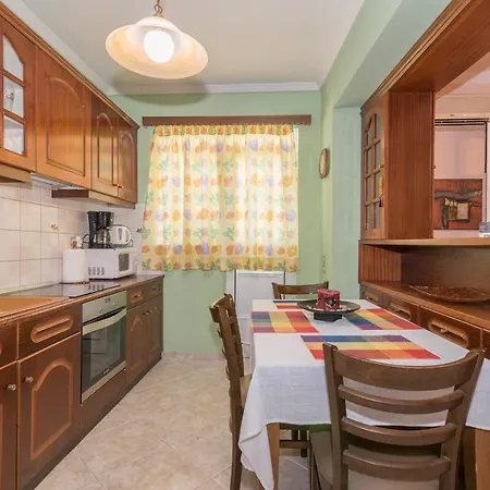 Athina's Maisonette Apartment *
