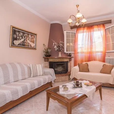Athina's Maisonette 扎金索斯镇